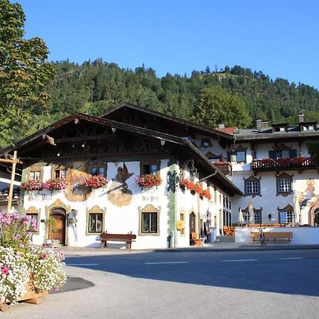 Gasthof & Hotel Zur Post Wallgau Exterior photo