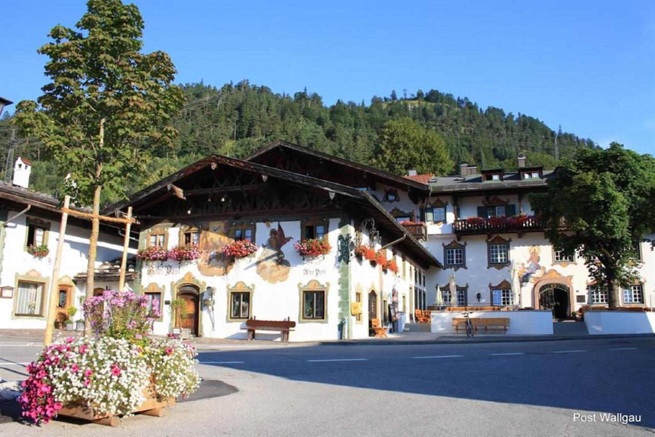 Gasthof & Hotel Zur Post Wallgau Exterior photo