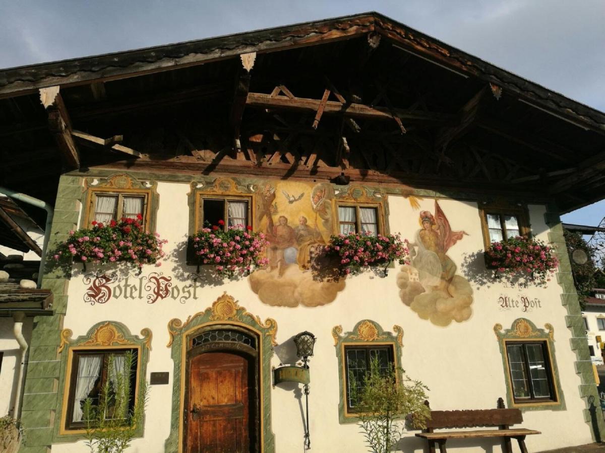 Gasthof & Hotel Zur Post Wallgau Exterior photo