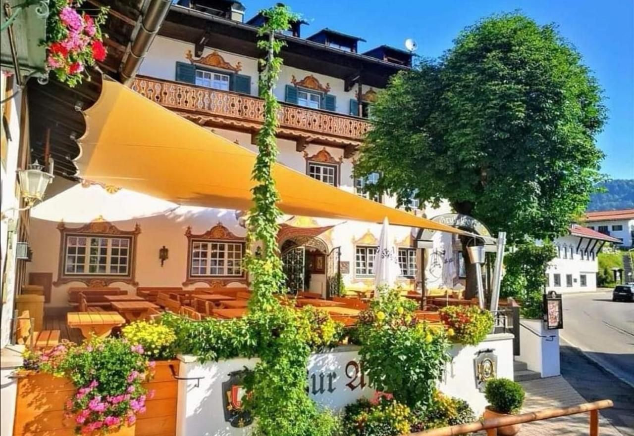 Gasthof & Hotel Zur Post Wallgau Exterior photo