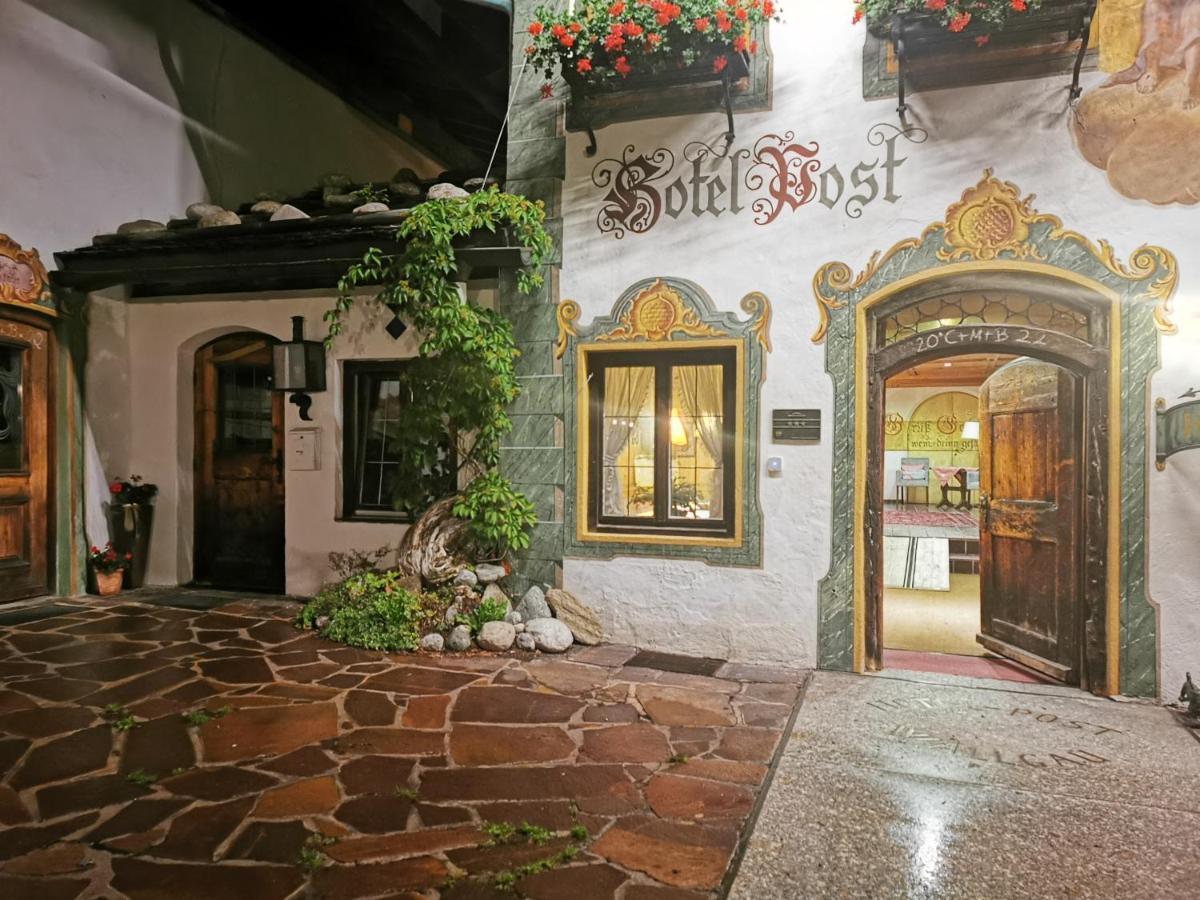 Gasthof & Hotel Zur Post Wallgau Exterior photo